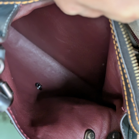 Coach×Keith Haring 25 Rogue sequined Heart Handbag - Picture 3 of 16